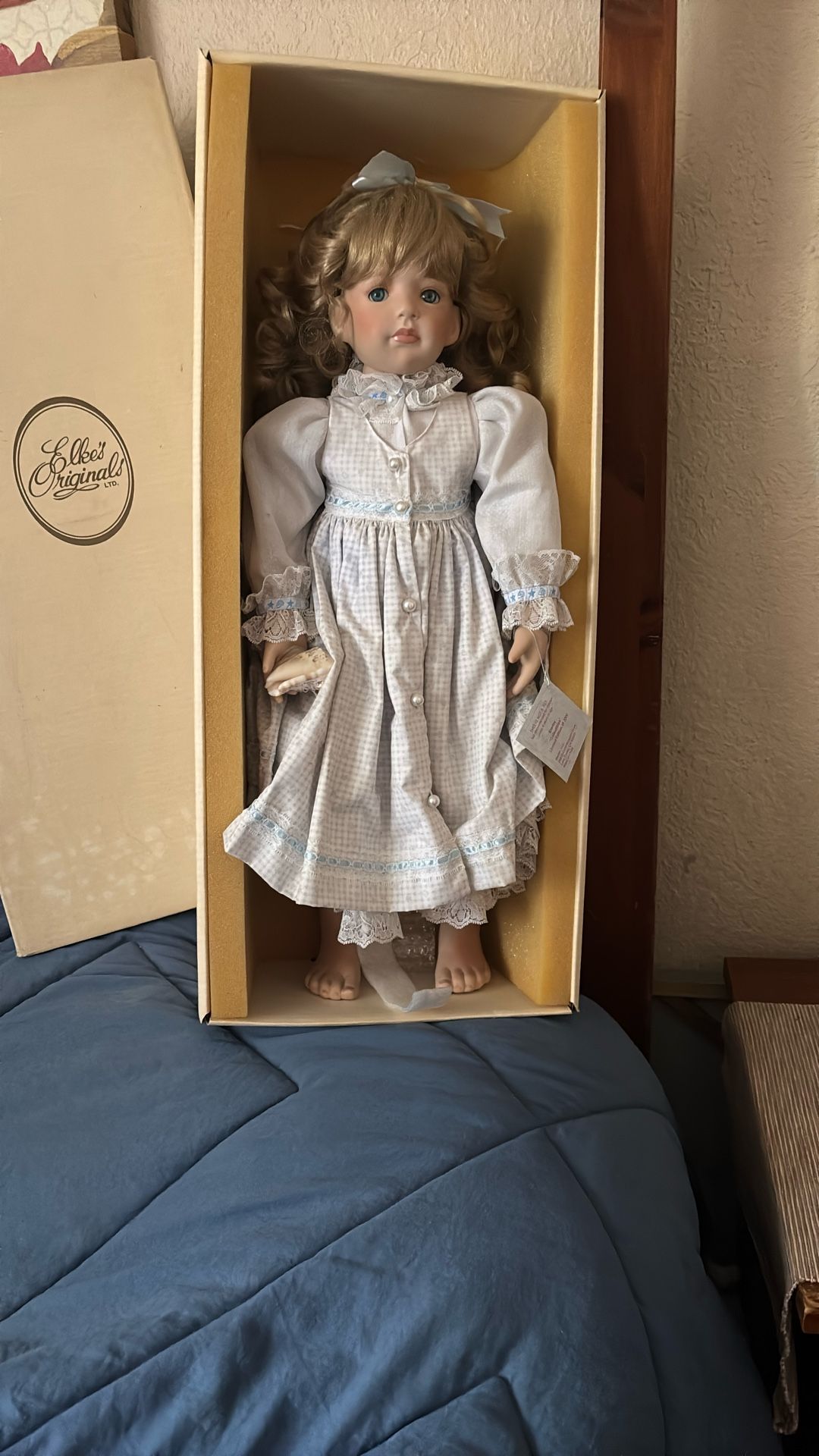 Poecelain Doll Shelley