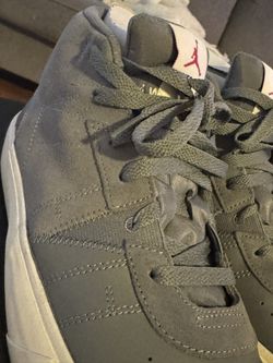 Jordan Series Mid Men 10.5 