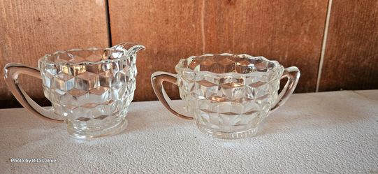 Creme & sugar antique