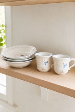 Ceramic Goose Dinnerware Set – Bowls and Mugs