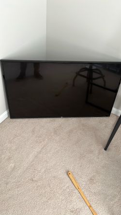 50” LG TV
