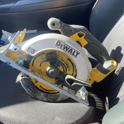 Dewalt Skill Saw 20v 