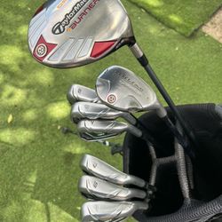 Beginners, Taylor Made Golf Set🔥  8 Clubs As Pictured💰 $250  OBO 