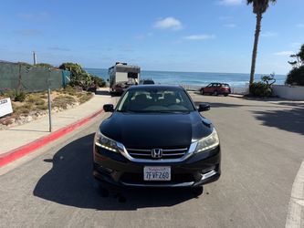 Honda Accord Black 4-Door Sedan