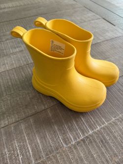 Cat & Jack Toddler Eli Rain Boots size 6