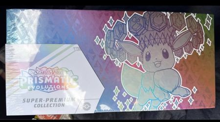 Pokémon Scarlet & Violet Prismatic Evolutions Super-Premium Collection