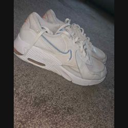 Boys Sz Y7 ..Nike Air Max