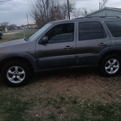 2005 Mazda Tribute