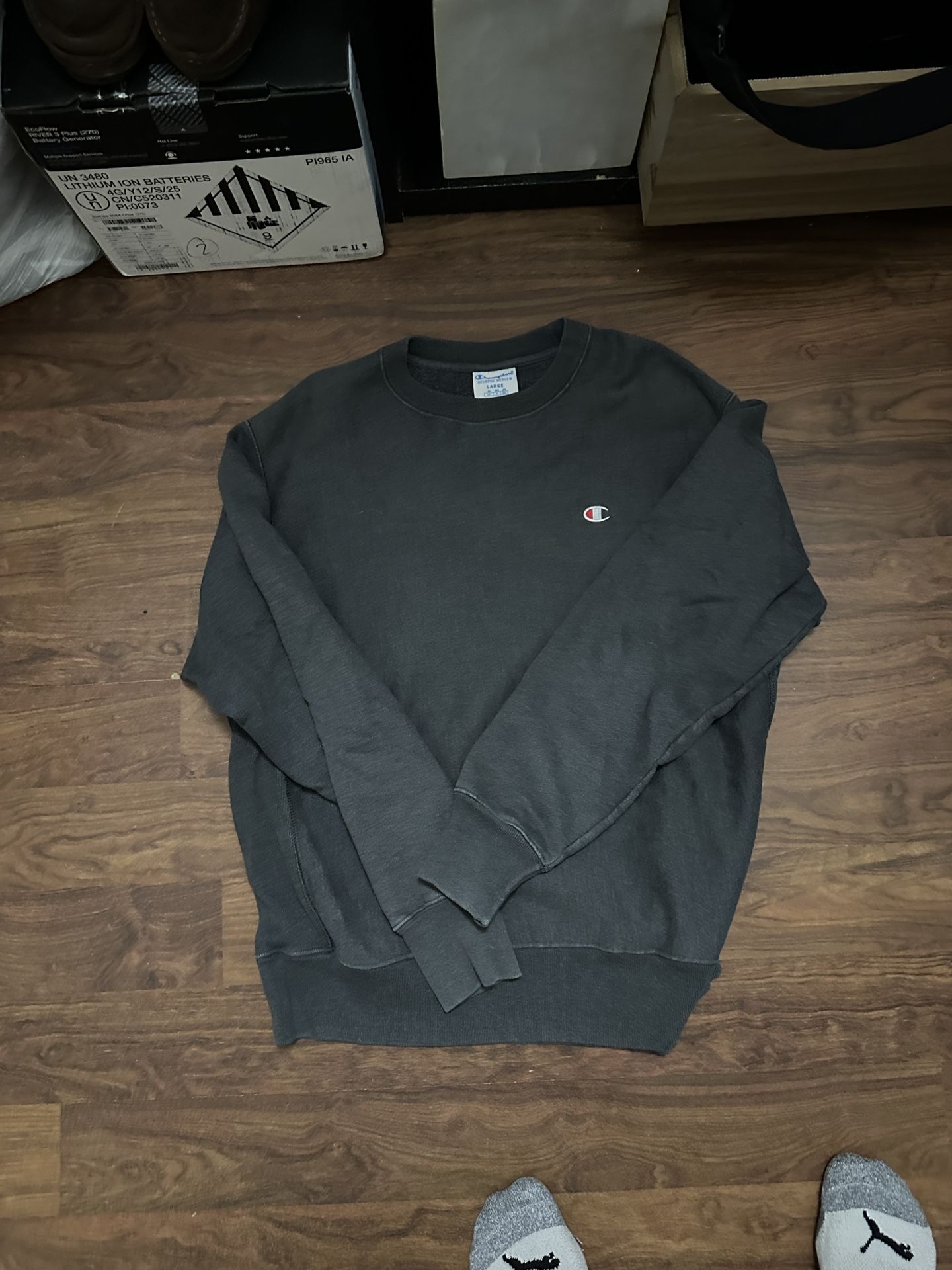 Champion Crewneck Large Urban Outfitters Oversize