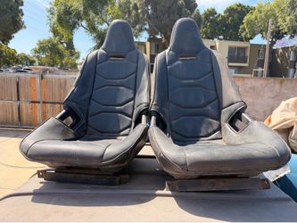 Bucket seats