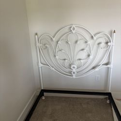 Film Size Metal Bed Frame 