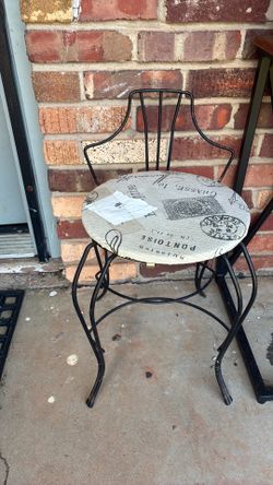 Paris Chair