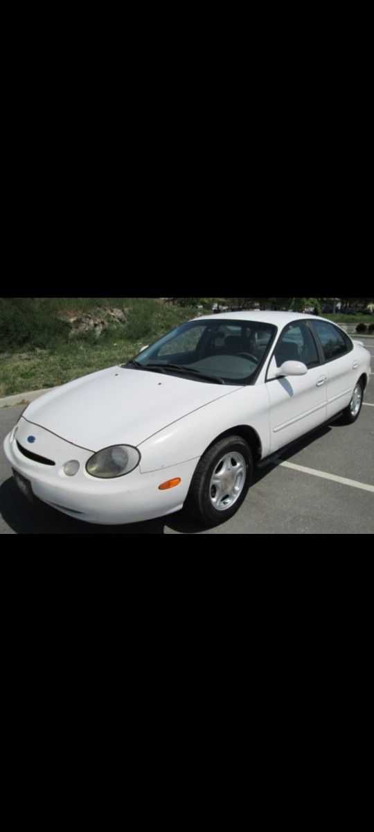 1997 Ford Taurus