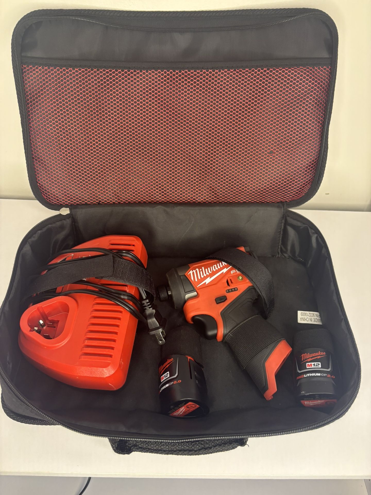 Milwaukee Fuel 12v Impact Kit