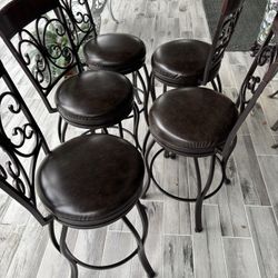 Spinning Chairs 