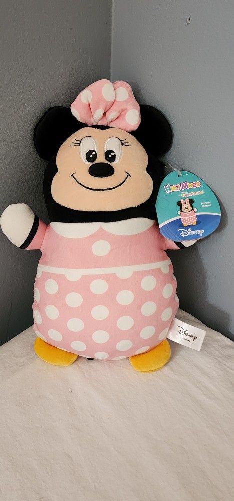 10" Disney Minnie Hug Mees SQUISHMALLOW. New With Tags