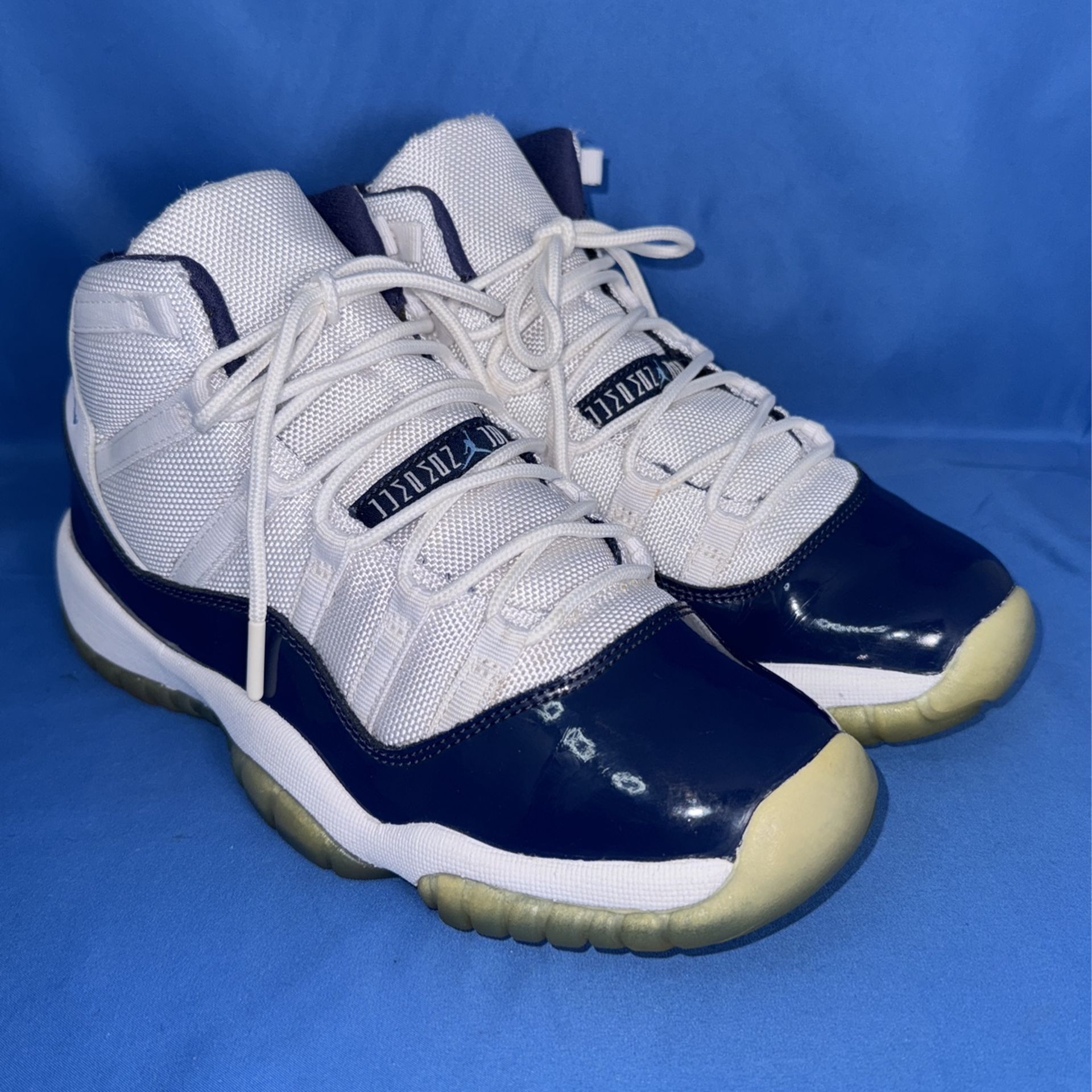 Size 6.5 (GS) - Jordan 11 Retro High Win Like '82