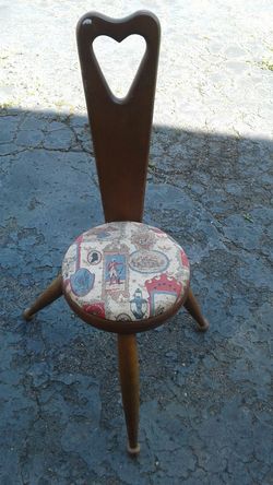 Antique 3 legged Chair