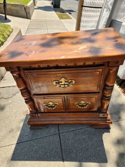 Free nightstand and dresser