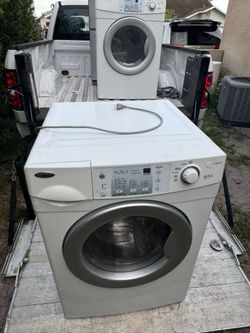 AMANA WASHER AND DRYER RUNS PERFECTLY  PRICE 399,00