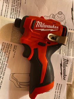 Milwaukee M12 Subcompact Brushless 1/4 Inch Hex Impact Driver (Bare Tool)