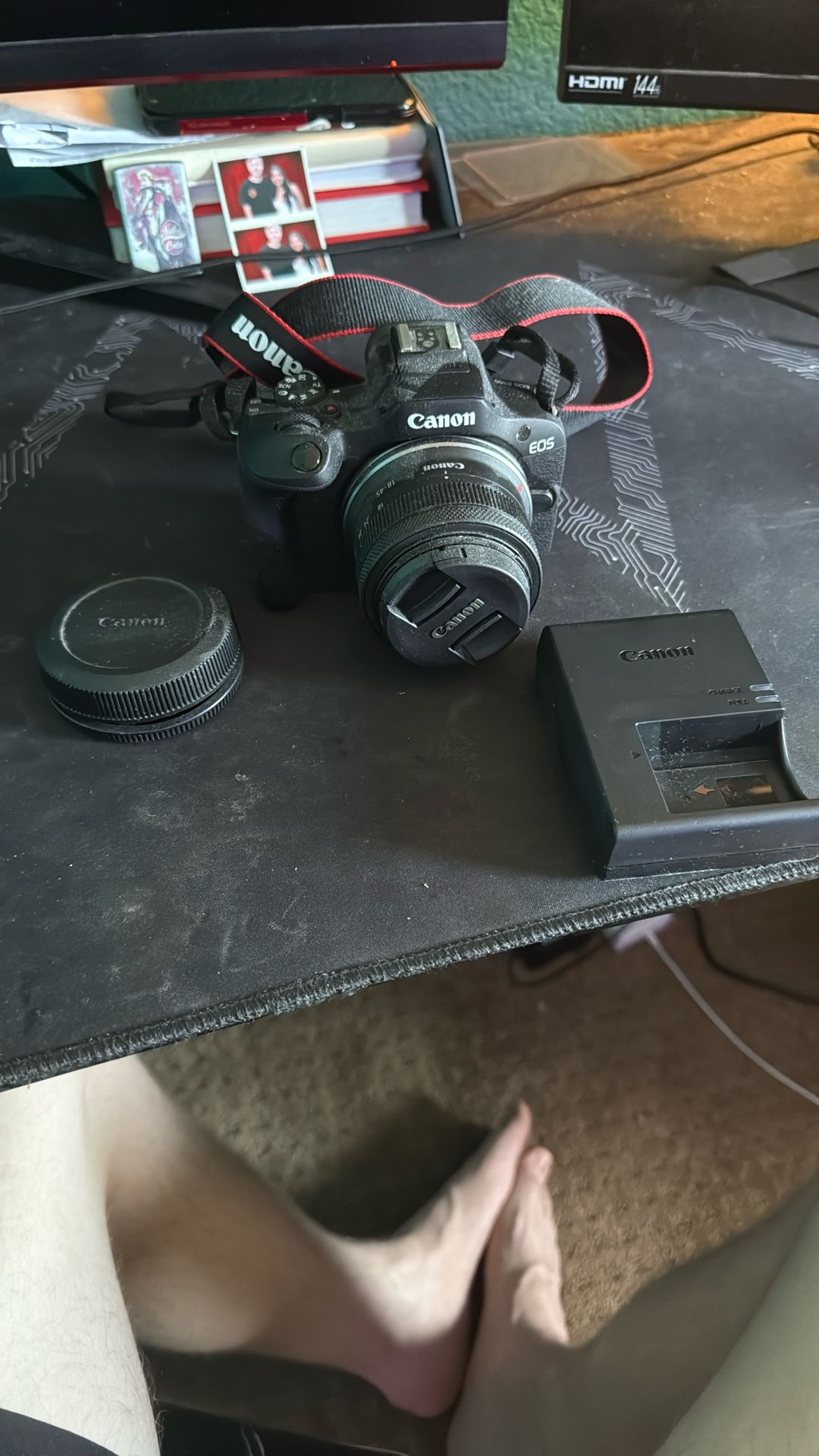 Has Everthing You Need Charger Batter Camera Start Lense