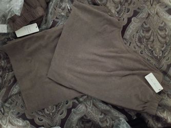 Fashion Nova , forever 21 and small brands.
