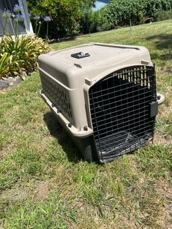 Dog crate