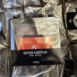Makeup Brush