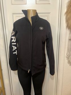 Women’s Ariat size medium