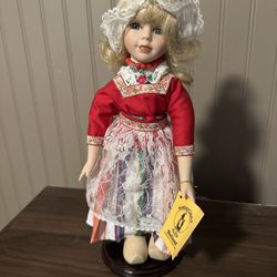 Dutch Girl Porcelain Doll CASH ONLY 