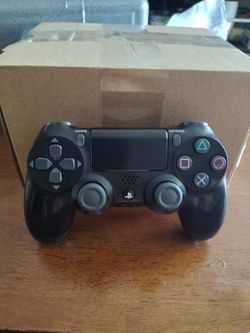 Sony DualShock Controller For Sony PlayStation 4 - Black (CUHZCT2U)