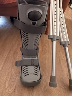 Foot brace size 7-8