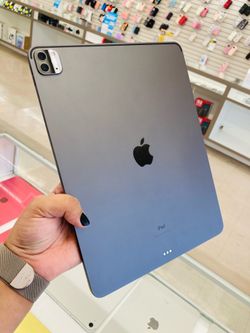 iPad Pro 5th Gen 12.9inch 128gb