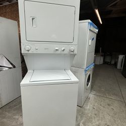❤️‍🔥 L👀K! ➡️ Stackable Washer Dryer 