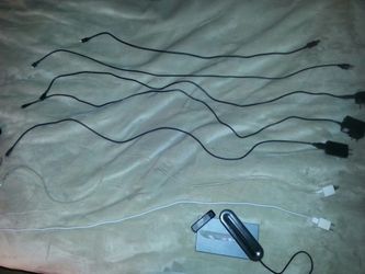 Android and iPhones chargers