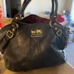 Black Signature Coach Purse 