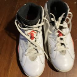 Air Jordan 6 “Retro White Infrared “