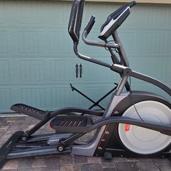 Pro-form Elliptical PRO 9.9