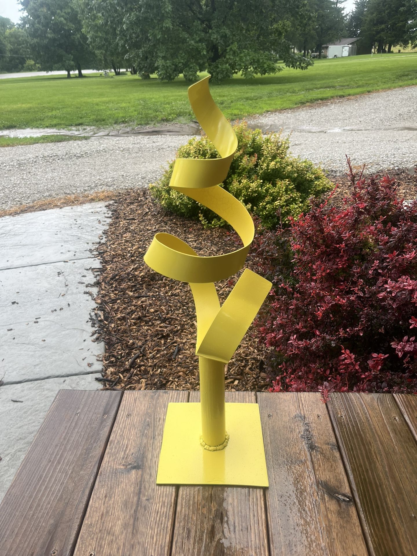 Whirly-Doo 24” Metal Yard Art Sculpture