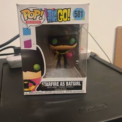 FUNKO POP! Starfire as Batgirl