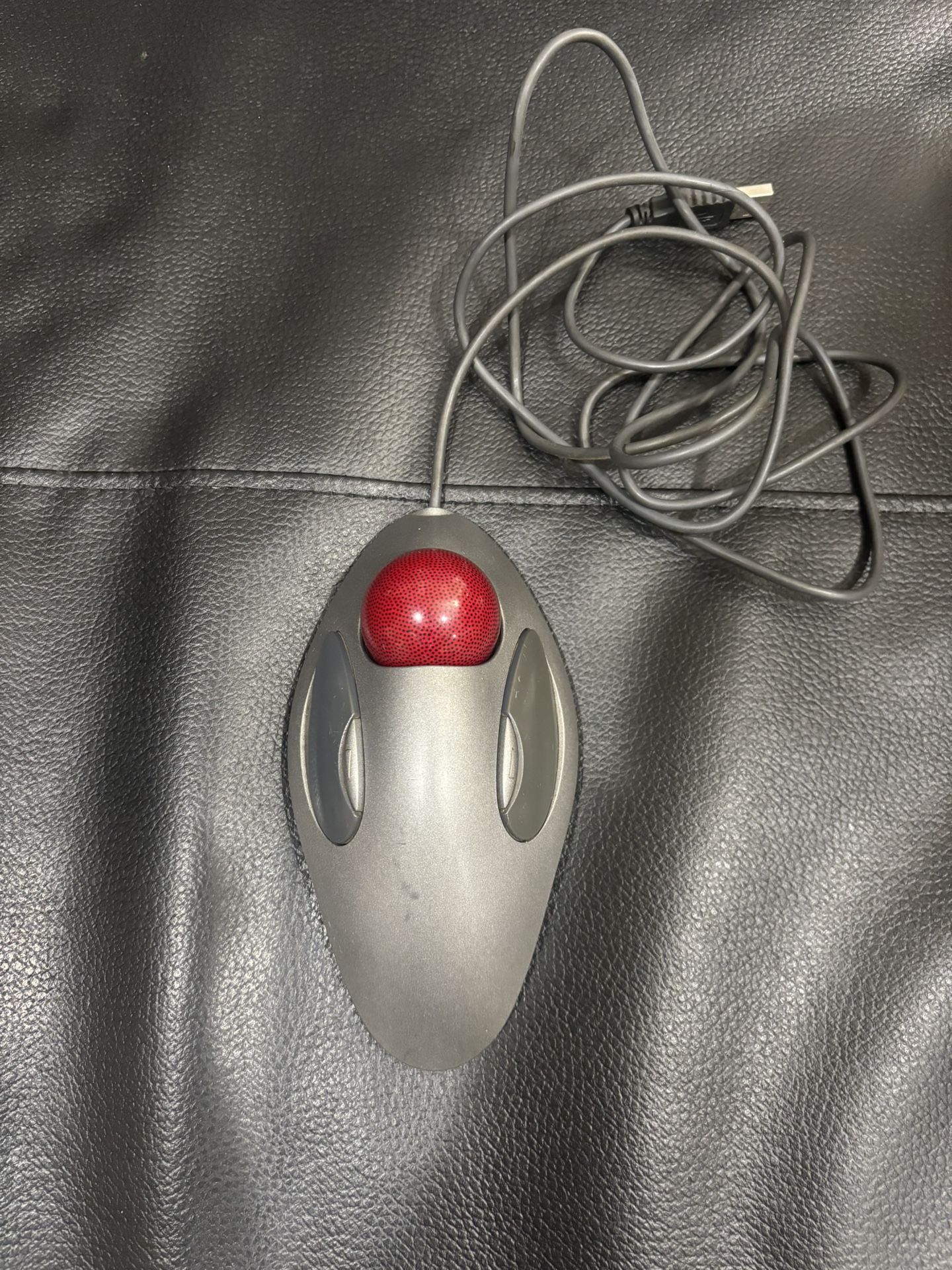 Logitech Trackman Marble Mouse Trackball T-BC21 Tested