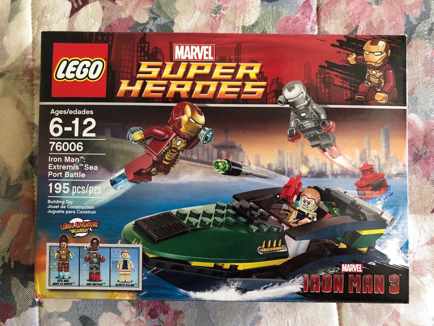 Rådgiver melodrama Ende LEGO Set 76006 Iron Man Extremis Sea Port Battle for Sale in Avondale, AZ -  OfferUp