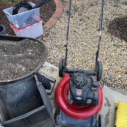 Briggs & Stratton Lawn Mower 140 cc 550 EX series 21” inch 