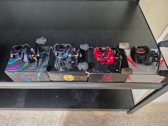 New open box Left-handed Baitcasters