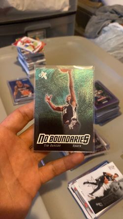 Tim Duncan 2000-01 Fleer EX No Boundaries Insert No. 7 NB