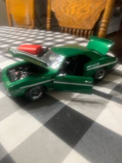 REVELL 1969 CAMARO YENCO / SC  120th Scale