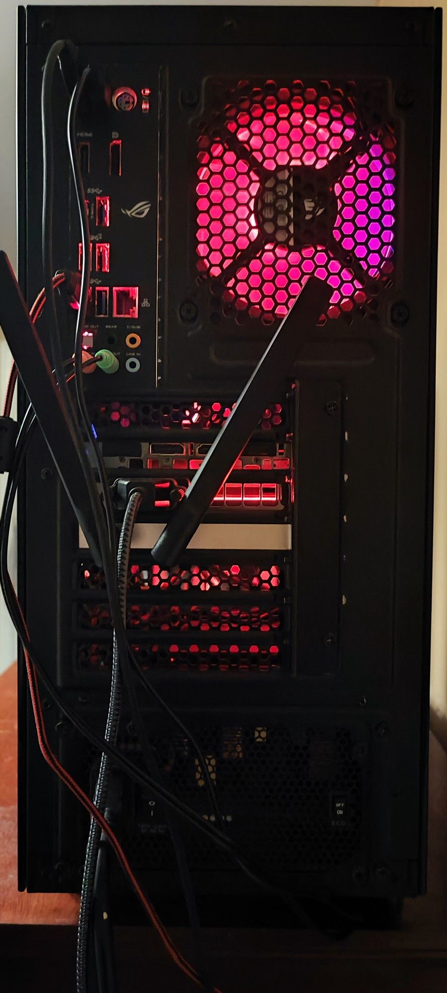 Gaming PC Bundle (GTX 1070 Ti FTW / Ryzen 7)