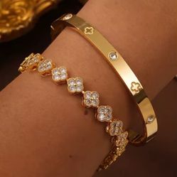 Clover Bracelet 