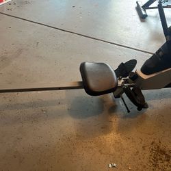 Sunny Health Fitness Rower 